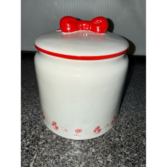 NEW Rae Dunn Peanuts Snoopy Sweet Treats Ceramic Cookie Jar Red Bow Lid - Picture 3 of 5